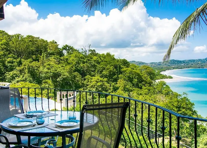 Beautiful In Peaceful Cliffside Location With A Private Balcony & Stunning Ocean And Mountain Views Playa Flamingo